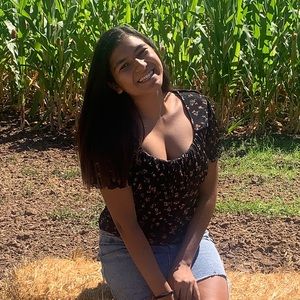 Meet your Posher, Amanda